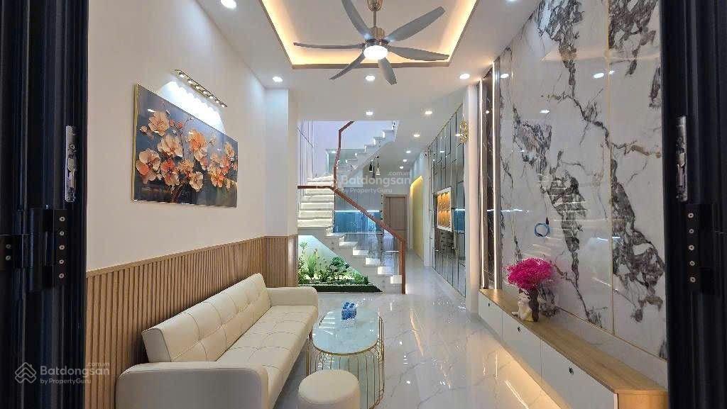Bán nhà siêu đẹp đông hưng thuận quận 12, 65m2, sổ hồng riêng giá giảm sốc chỉ 3.99 tỷ