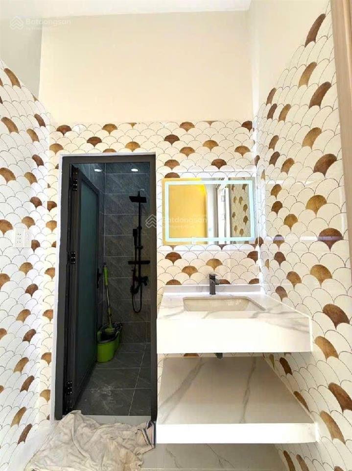 Bán nhà siêu đẹp đông hưng thuận quận 12, 65m2, sổ hồng riêng giá giảm sốc chỉ 3.99 tỷ