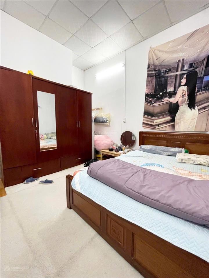 Hẻm 1/ trường chinh  nhà đẹp ở ngay  3 phòng ngủ  76m2  ô tô ngủ trong nhà  nhỉnh 5tỷ