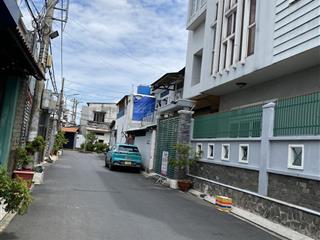Hẻm 1/ trường chinh  nhà đẹp ở ngay  3 phòng ngủ  76m2  ô tô ngủ trong nhà  nhỉnh 5tỷ