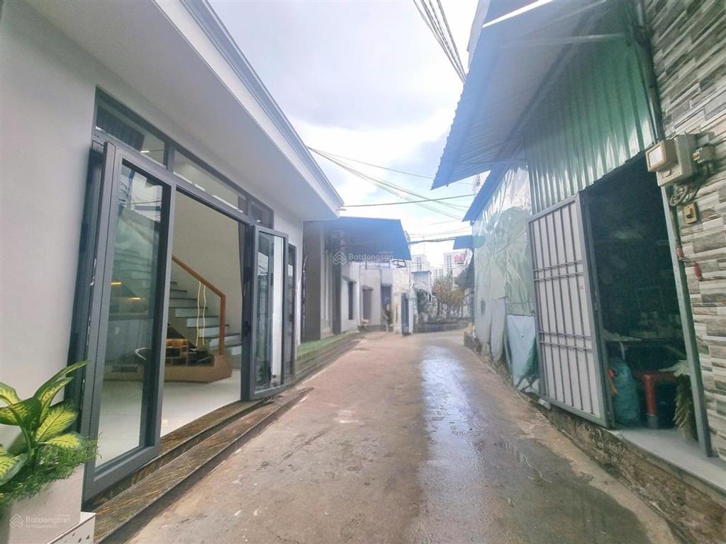 Nhà đẹp mới xây phan văn hớn  trường chinh  45m2  sổ hồng riêng  nhỉnh 4 tỷ