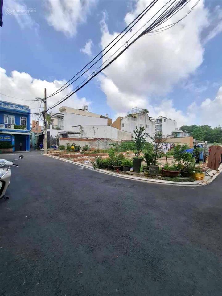 Đất đẹp ngay trường chinh  phan văn hớn q12  60m2 (ngang khủng 6,4m)  xây cao tầng  nhỉnh 4tỷ