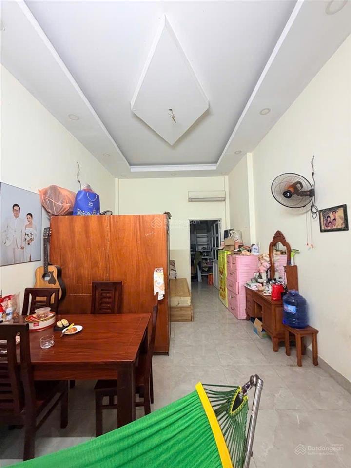 Hẻm xe hơi 5m  nguyễn văn quá  shr  61m2  chỉ 4 tỷ (còn bớt)