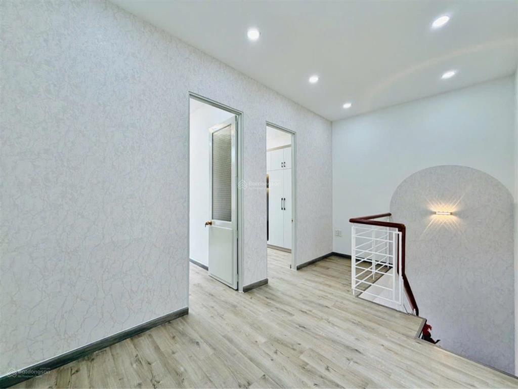 Mặt tiền kinh doanh hẻm thông đường số 8 giáp lê văn thọ gò vấp 43m2 ngang 4,8m  ô tô vào nhà
