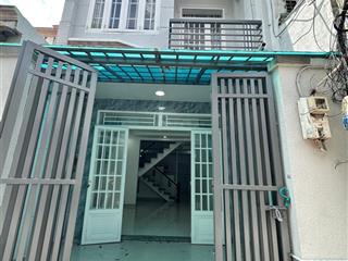 Nhà đẹp ở ngay  ngonbổ rẻ  60m2 3 pn hẻm xe hơi  chỉ 3.x  hiệp thành q12  nguyễn ảnh thủ