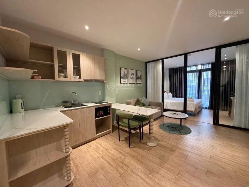 Cho thuê căn hộ 1 phòng ngủ quận 1 đang setup mới 50m2 full nội thất gần công viên lê văn tám