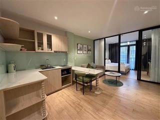 Cho thuê căn hộ 1 phòng ngủ quận 1 đang setup mới 50m2 full nội thất gần công viên lê văn tám