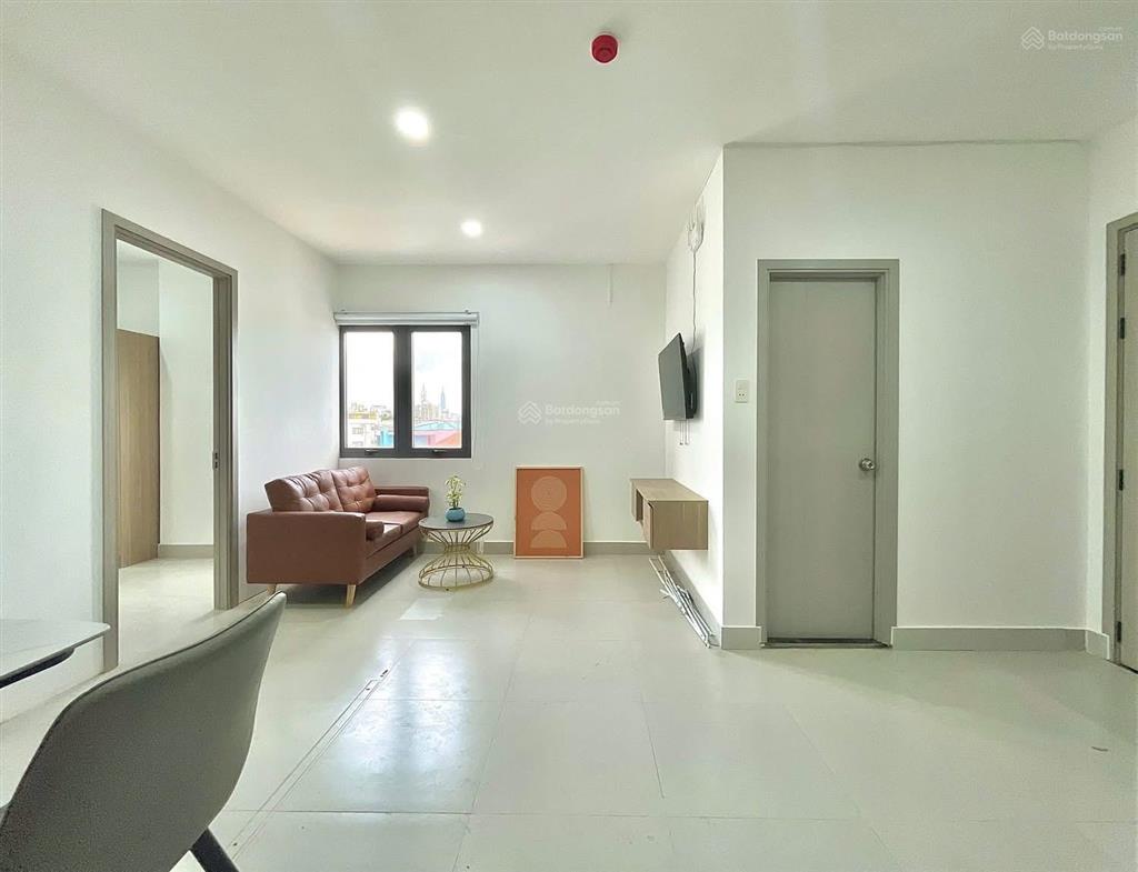 Căn hộ quận 3 2 phòng ngủ 65m2 bancol sân thượng full nội thất ngay khu vực bờ kè giáp q1 phú nhuận