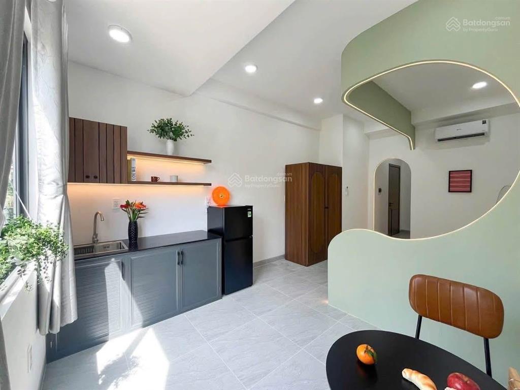 Căn hộ studio quận 1 view cây xanh thoáng 35m2 full nội thất gần chợ tân định công viên lê văn tám