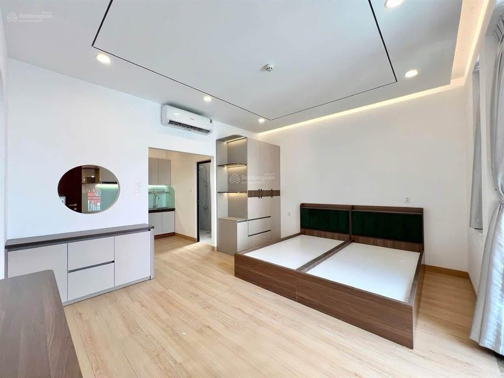 Cho thuê căn hộ quận 10 dạng 1 phòng ngủ 45m2 gần vạn hạnh mall vincom 3/2 đh ueh huflit hoa sen