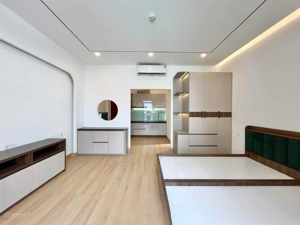 Cho thuê căn hộ quận 10 dạng 1 phòng ngủ 45m2 gần vạn hạnh mall vincom 3/2 đh ueh huflit hoa sen