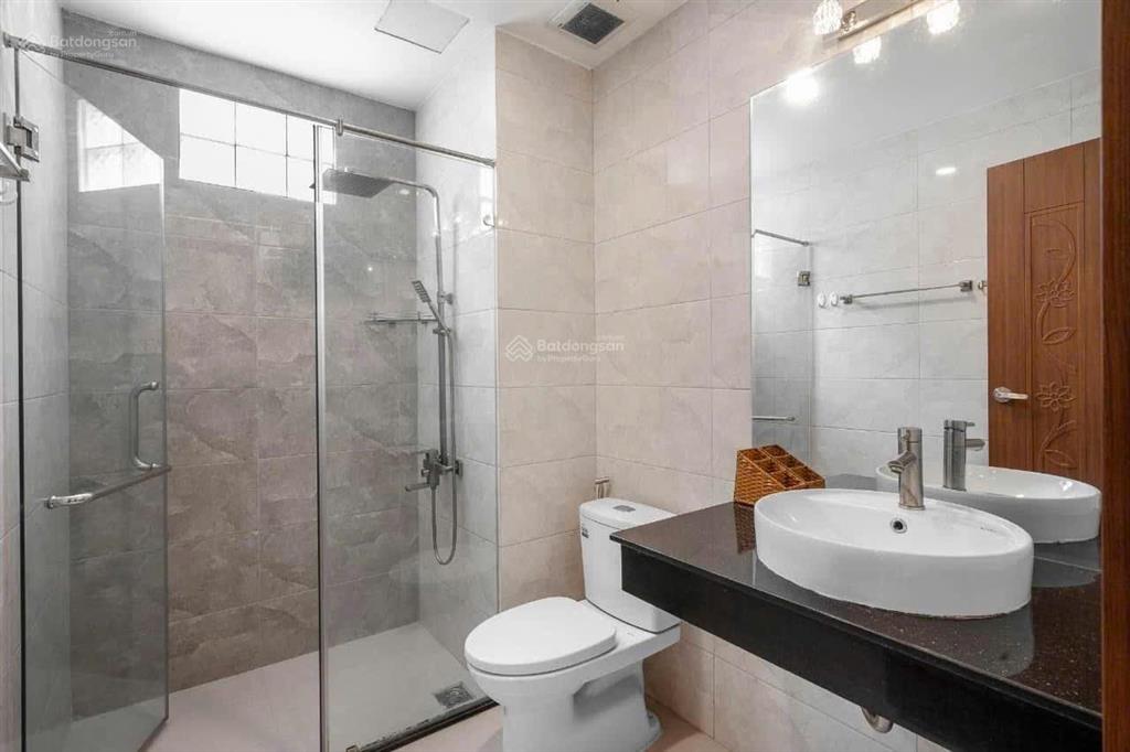 Cho thuê căn hộ quận 3 40m2 1 phòng ngủ full nội thất gần cầu lê văn sỹ giáp phú nhuận quận 1