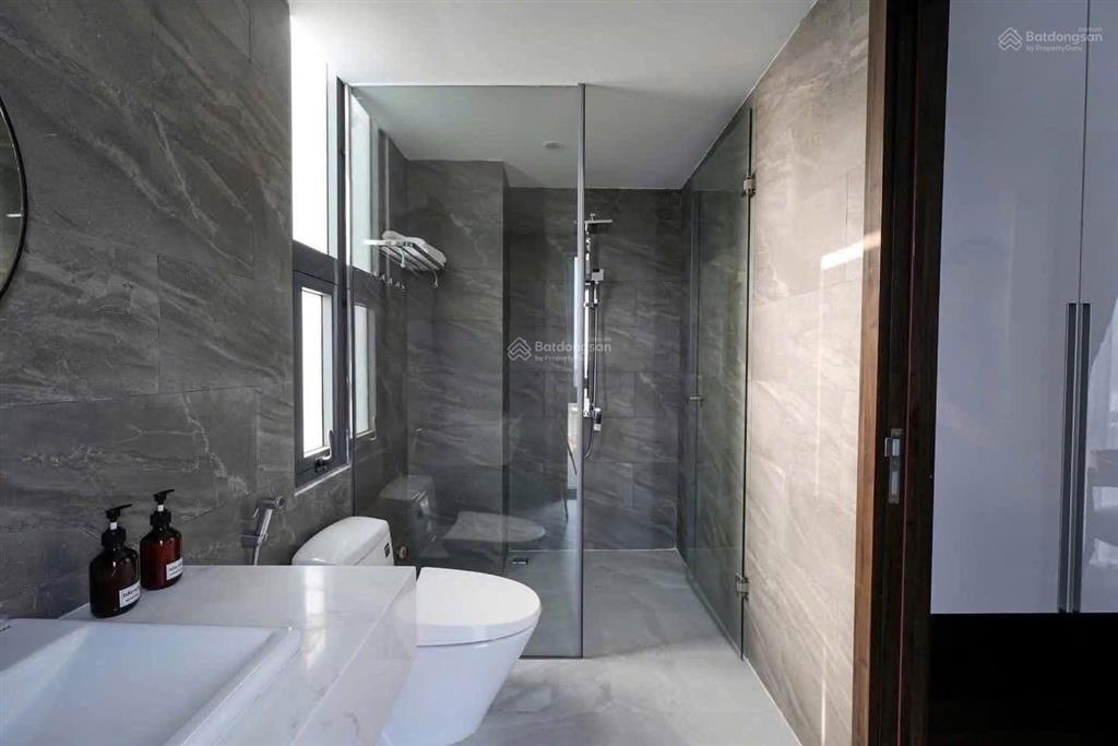 Siêu hot cho thuê phòng quận 3 ban công tách bếp nam kỳ khởi nghĩa, có thang máy