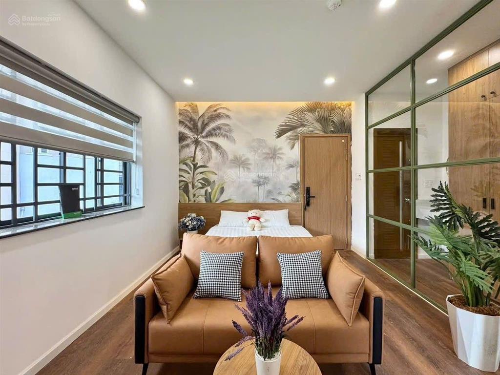 Cho thuê căn hộ mini quận 10 full nt ban công thoáng gần cầu vượt 3/2 vạn hạnh mall đh ueh huflit