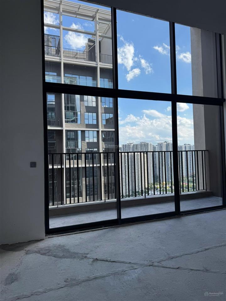 Siêu phẩm duplex lumi hà nội 198m2  hướng đông nam không gian rộng hiếm có  giá 17,5 tỷ
