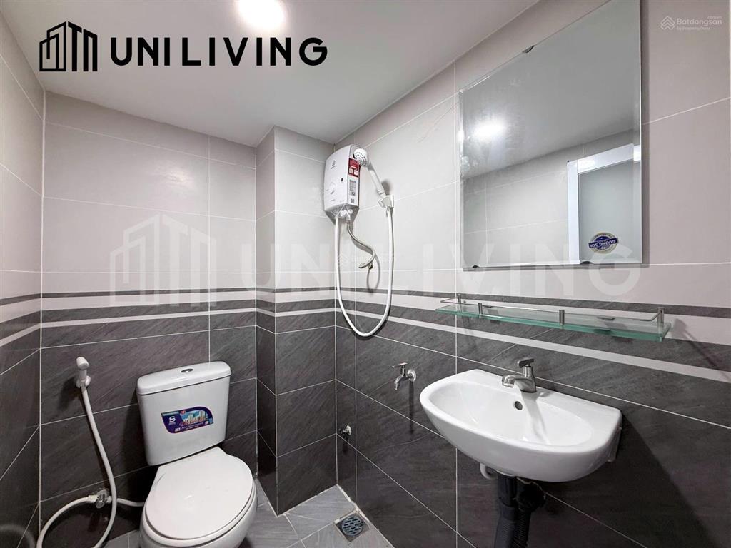 Cho thuê chdv duplex ban công full nội thất mới 100%, thuận tiện di chuyển các quận