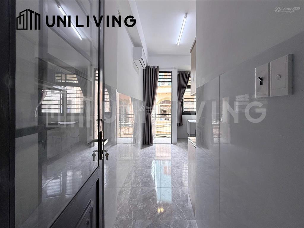 Cho thuê chdv duplex ban công full nội thất mới 100%, thuận tiện di chuyển các quận