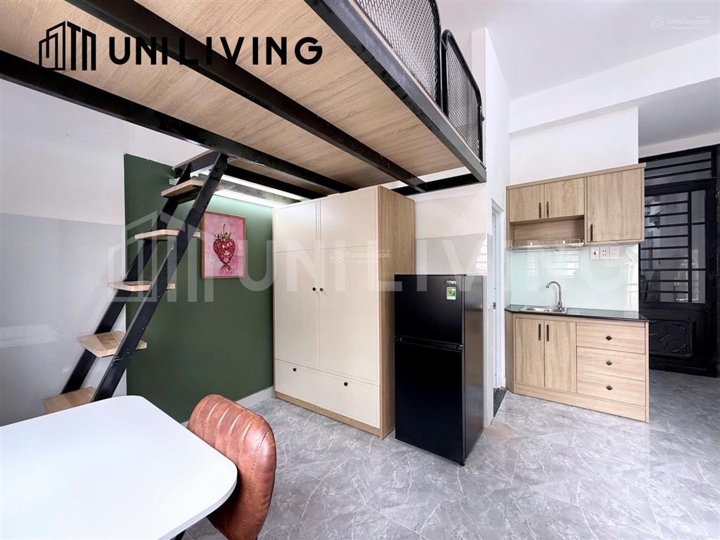 Cho thuê chdv duplex ban công full nội thất mới 100%, thuận tiện di chuyển các quận