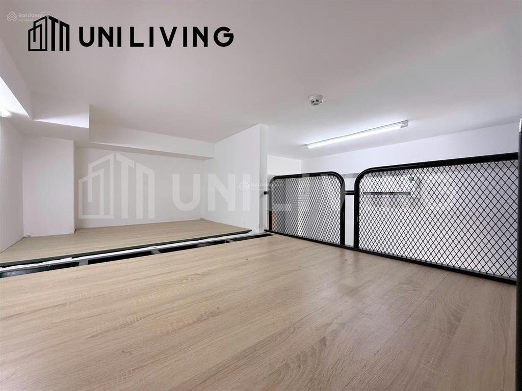 Cho thuê chdv duplex ban công full nội thất mới 100%, thuận tiện di chuyển các quận