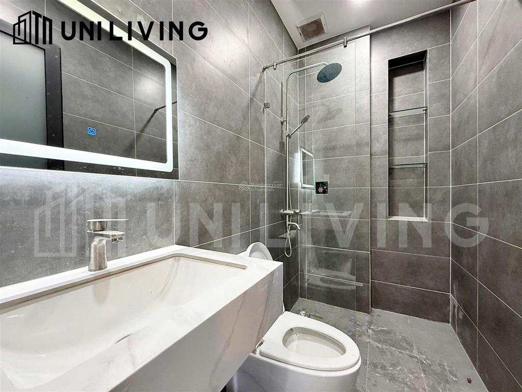 Cho thuê chdv studio view siêu thoáng ngay ngã tư hàng xanh, thuận tiện các quận lân cận