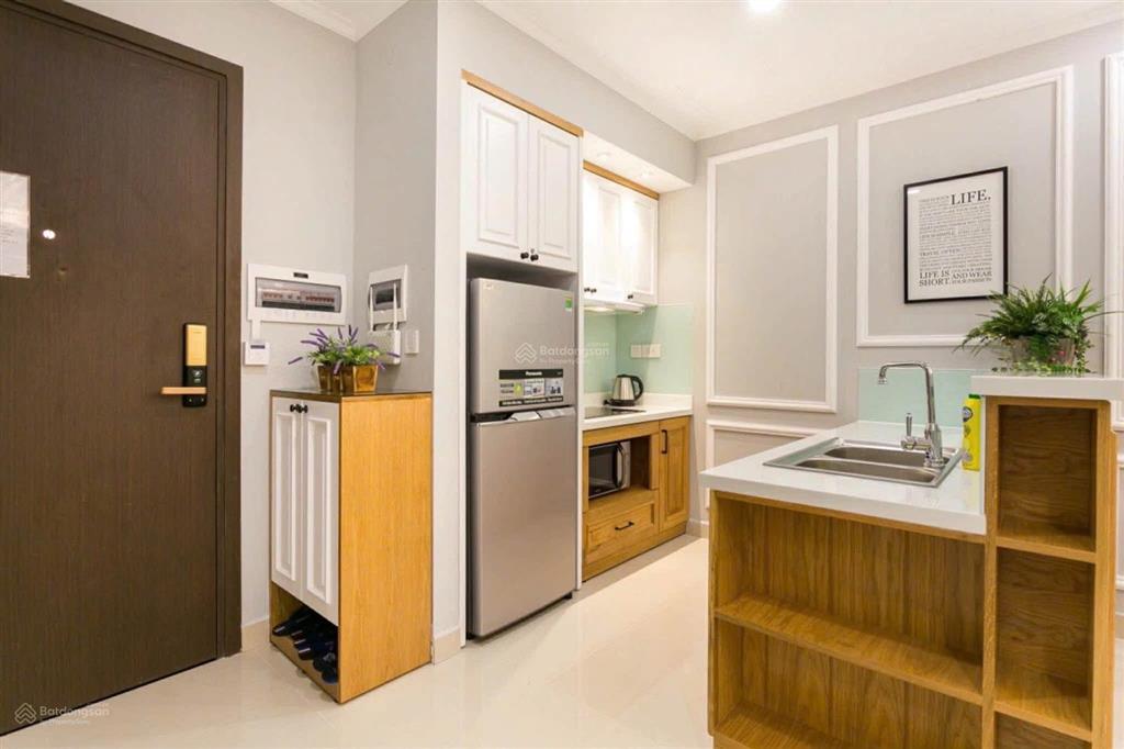 Bán căn hộ mone nam sài gòn 2pn, 2wc, 72m2, giá cực chất  tầng trung, view thoáng
