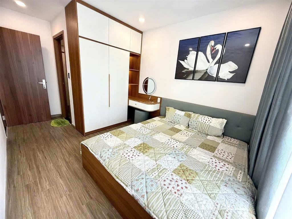 Tìm chủ mới cho căn hộ đẹp tại screc tower, 76m2, 2pn, 2wc, nhiều tiện ích, tầng trung  shr