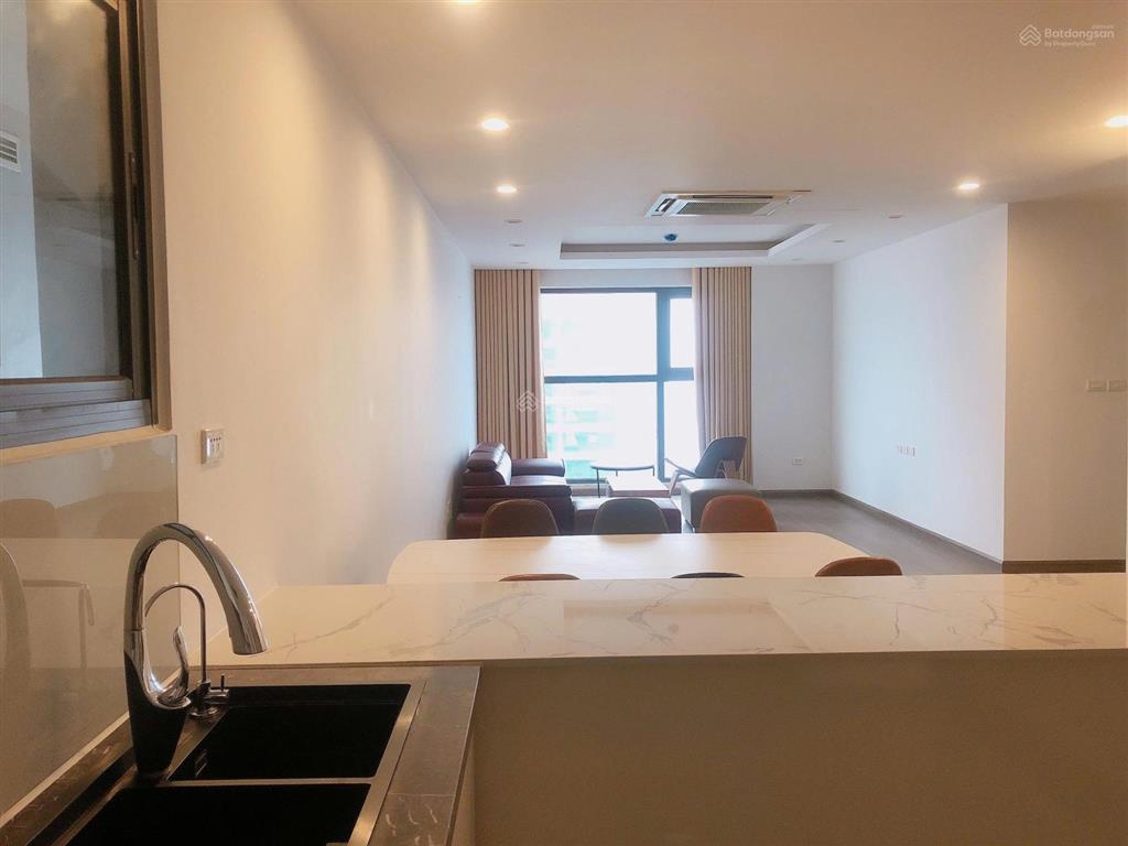 Bao trọn phí dịch vụ  em cho thuê flc cầu giấy , 3pn ,dt 125.4m full nội thất chỉ 25tr/tháng.