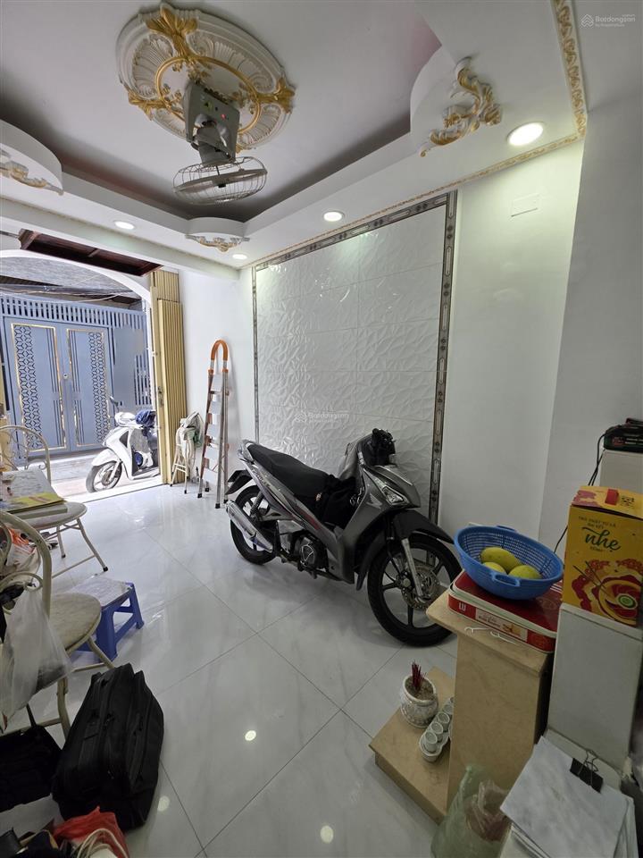 Chỉ 4.xđ, bán nhà 5tầng đúc thật, trước nhà 4m, sát mt quận 10 hòa hảo, kế bv chợ rẫy mới ở liền
