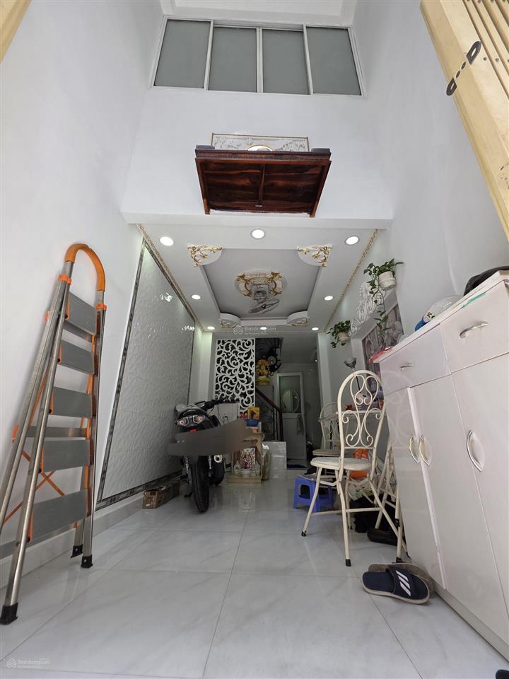 Chỉ 4.xđ, bán nhà 5tầng đúc thật, trước nhà 4m, sát mt quận 10 hòa hảo, kế bv chợ rẫy mới ở liền