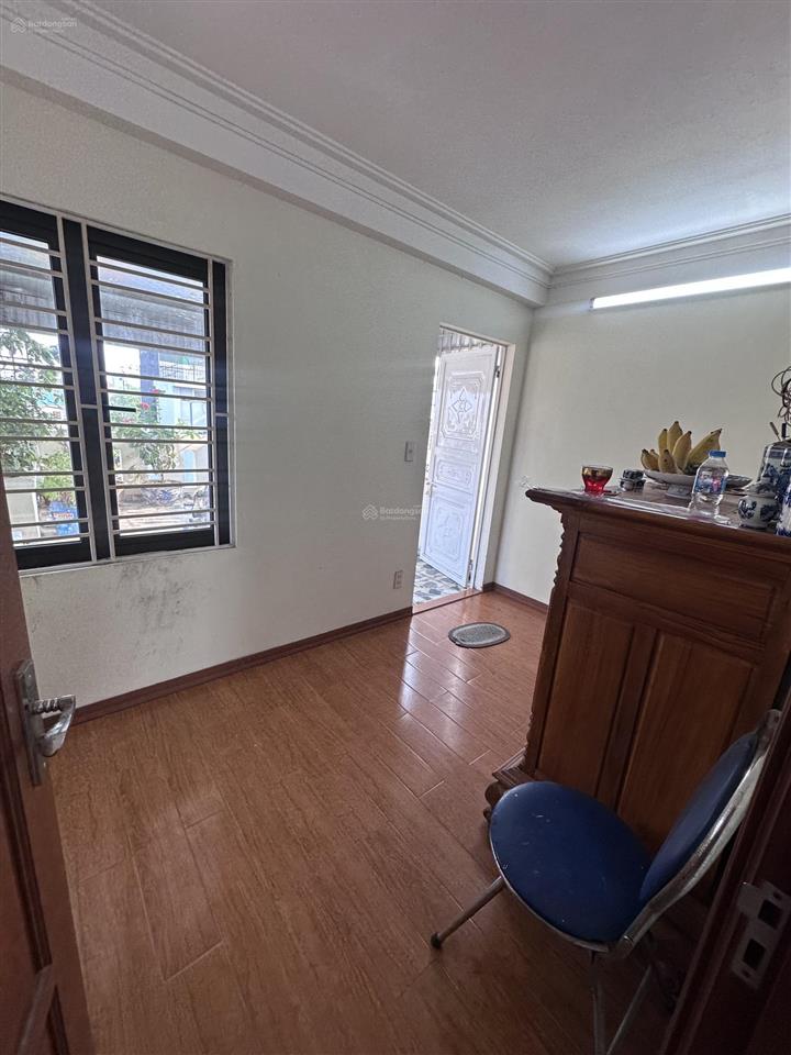 Cần bán gấp  nhà đẹp phương lưu  3 tầng độc lập 60m2  ngõ ô tô  giá 4,79 tỷ
