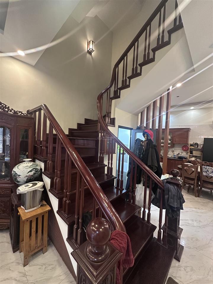Cần bán gấp  nhà đẹp phương lưu  3 tầng độc lập 60m2  ngõ ô tô  giá 4,79 tỷ