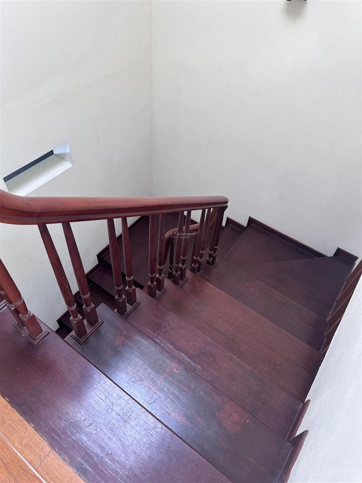 Cần bán gấp  nhà đẹp phương lưu  3 tầng độc lập 60m2  ngõ ô tô  giá 4,79 tỷ
