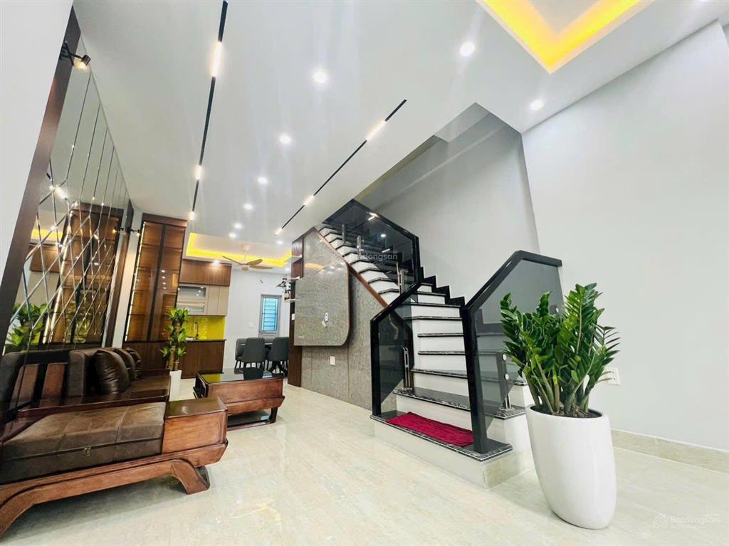 Nhà đẹp  nội thất xịn  ô tô vào tận cửa giá siêu mềm tại hùng vương, hồng bàng, hải phòng