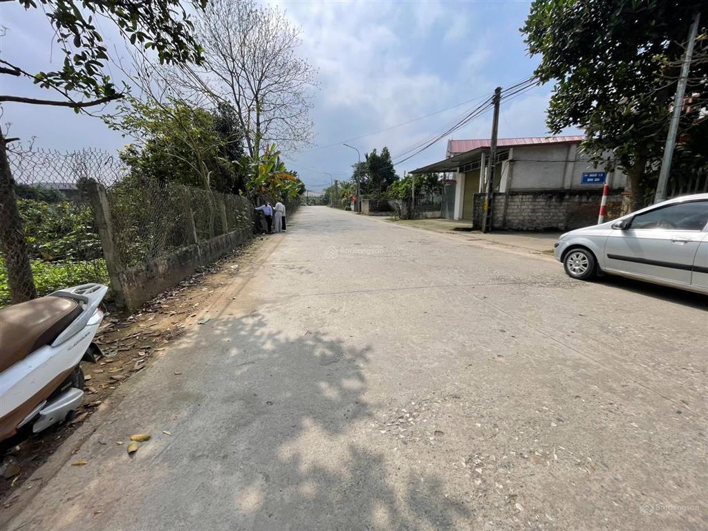 Chính chủ bán 397,5m2 đất suối hai ba vì, thổ cư 150m2, mặt tiền 21,63m, sổ đỏ mới 2025