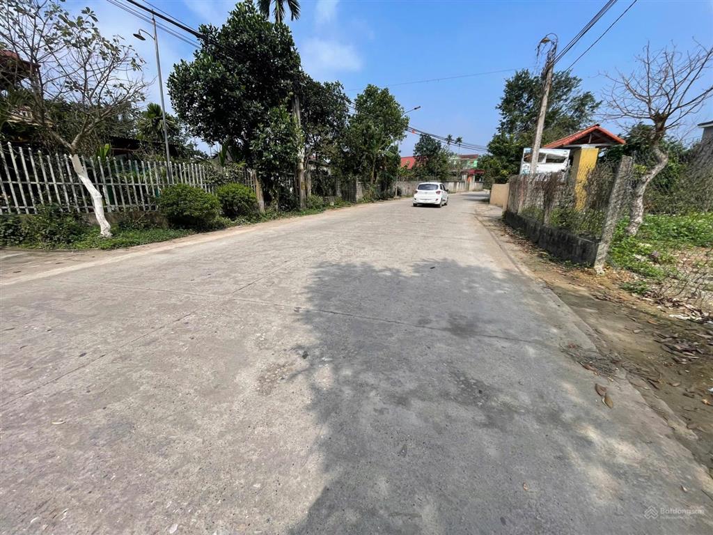 Chính chủ bán 397,5m2 đất suối hai ba vì, thổ cư 150m2, mặt tiền 21,63m, sổ đỏ mới 2025