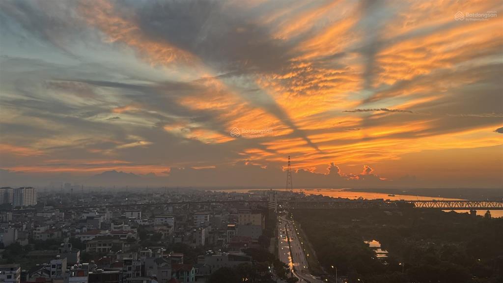 Cần tìm người cho thuê giữ gìn như nhà của mình căn góc tây hồ riverview