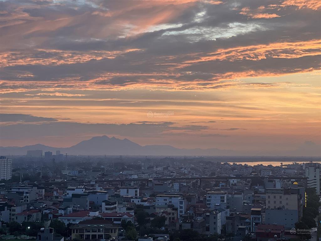 Cần tìm người cho thuê giữ gìn như nhà của mình căn góc tây hồ riverview