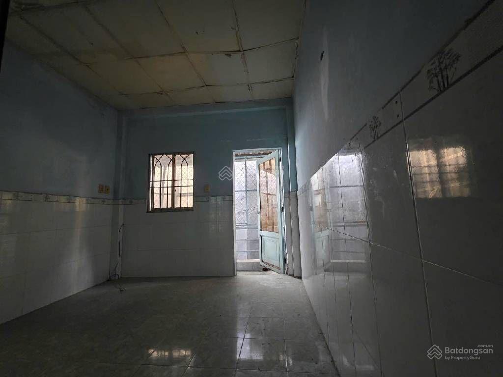 Nhà mới đẹp full nội thất có thang máy gần lê văn khương
* dt4 x 19m