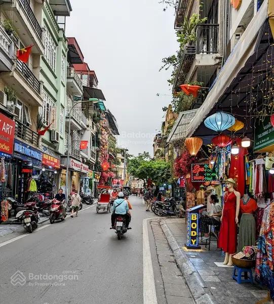 Kinh doanh đỉnh! bán tập thể tầng 1 kinh doanh, đh công đoàn, đống đa, cho thuê 20tr/tháng