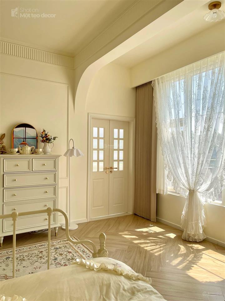 Siêu phẩm mặt phố láng hạ view đẹp, tập thể sổ to 50/100m, 3 ngủ, nhà đẹp