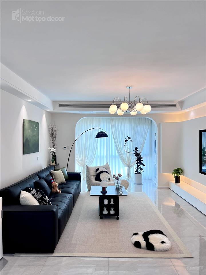 Bán tập thể thành công  hồ thành công  nhà đẹp ô tô đỗ chân cầu thang, 42/88m2, full nội thất