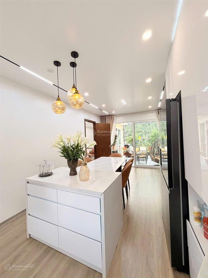 Bán tập thể giải phóng ngã tư vọng 75m 3pn giá 3.6 tỷ, full nội thất đẹp