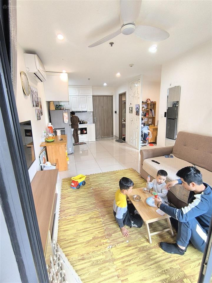 Chính chủ cần bán căn chung cư toà s107 43m2 1n + 1, view nội khu rất mát giá 2ty72