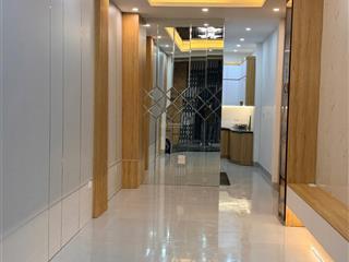 Bán nhà riêng tại khương trung, 5 tầng thang máy. đầy đủ công năng, thuận tiện giao thông.