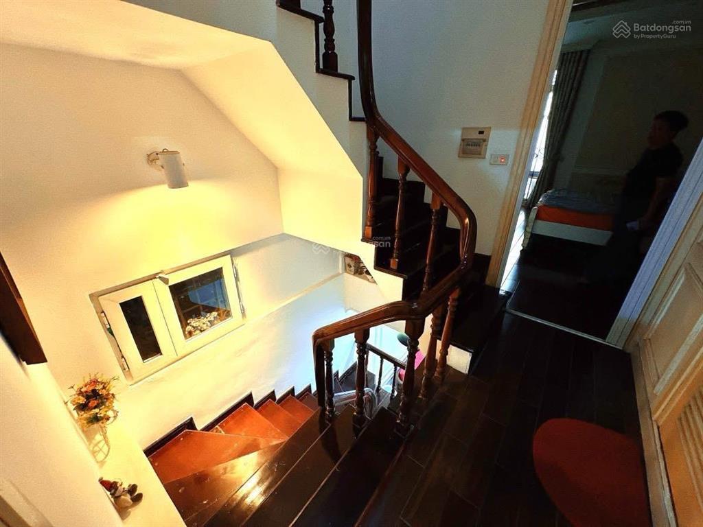 Bán nhà riêng tại phố thái hà, đống đa, oto đỗ cửa, phố vip. nhà đẹp.