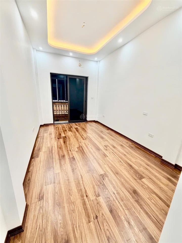 Bán nhà riêng tại khương trung, thanh xuân, ô tô đỗ cổng, thang máy, nói không với quy hoạch