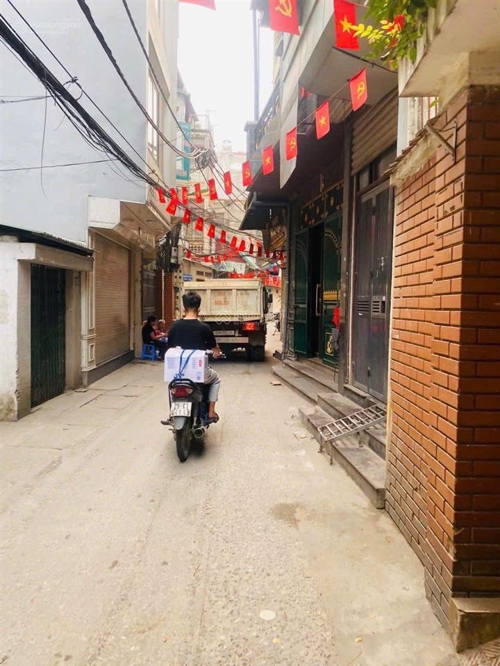Bán nhà riêng tại khương trung, thanh xuân, ô tô đỗ cổng, thang máy, nói không với quy hoạch