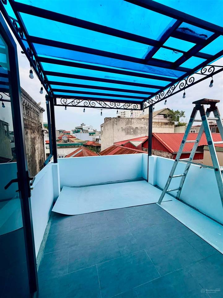 Bán nhà riêng tại khương trung, 9,5 tỷ, 33m2, 3pn, 5 tầng, nội thất đầy đủ