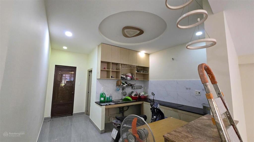 Bán nhà khu sân bay hxh nguyễn văn công, p. 3, dt 4.1*17m, 2 tầng, giá 7 tỷ