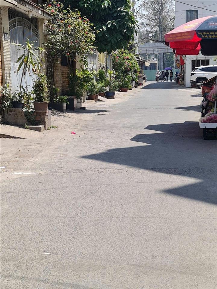 Bán nhà hxt thông nguyễn kiệm, p3, gv. dt 6m x 10m trệt 3 lầu giá 9 tỷ  0934 870 ***